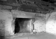 Cheminée (1), manoir, Kerbiguet (Gourin)