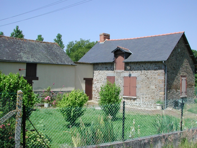 Ferme, actuellement maison, les Challonges (Combourg)