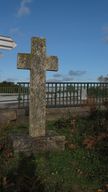 Croix de chemin, la Ville Briend (Montertelot)
