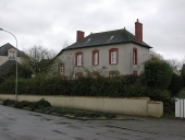 Maison, rue des Carlets (La Chapelle-des-Fougeretz)