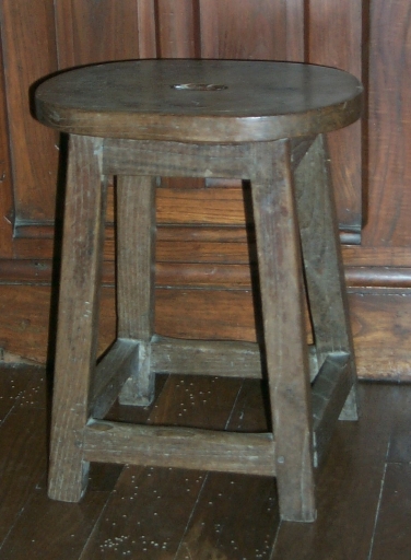 Ensemble de 3 tabourets d'église