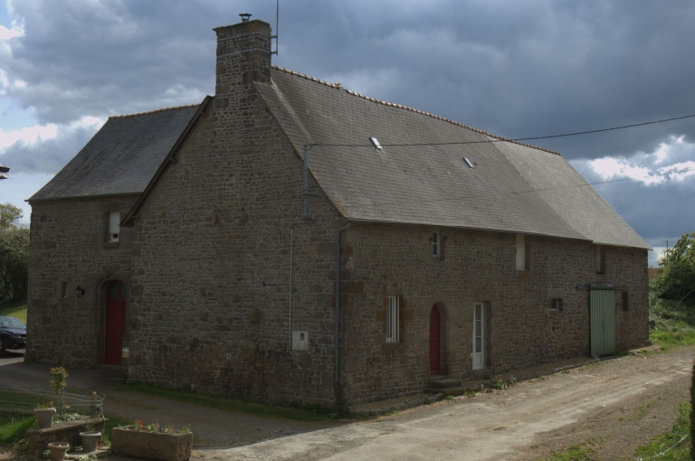 Manoir, Mirouault (La Bazouge-du-Désert)