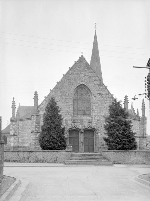 Eglise paroissiale Sainte-Noyale (Noyal-Pontivy)