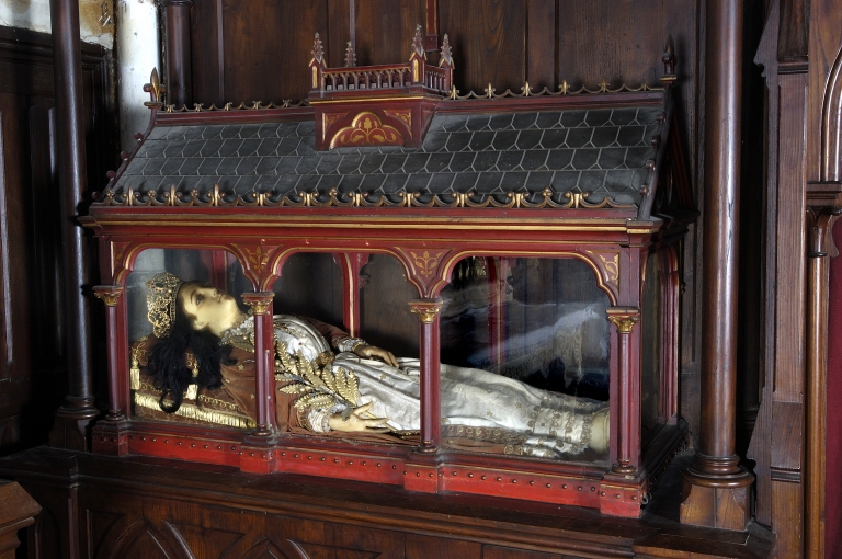 Statue : Sainte Anastasie, dans une châsse reliquaire