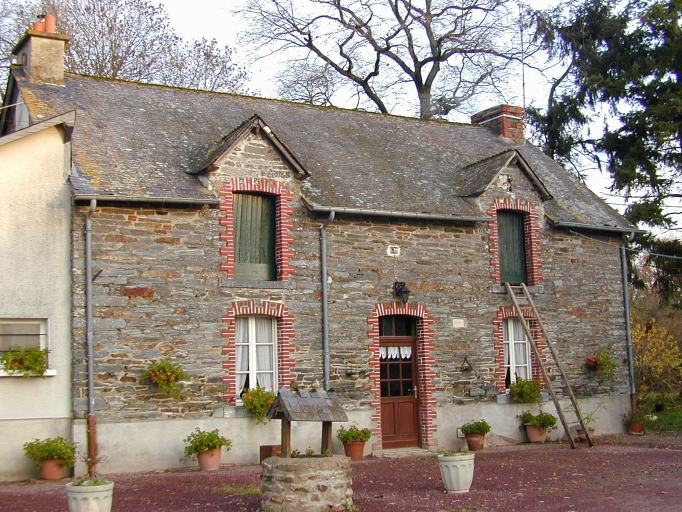 Ferme, Bray (Sixt-sur-Aff)