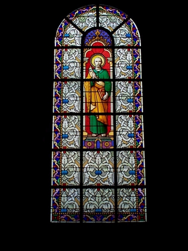 Verrière de la baie 1 (verrière figurée) : saint Pierre