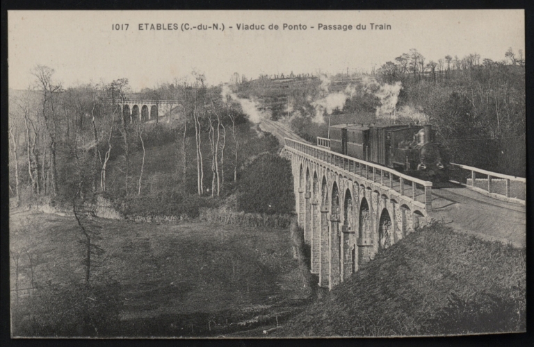 Pont de chemin de fer dit viaduc du Ponto, boulevard du Littoral (Etables-sur-Mer fusionnée en Binic-Etables-sur-Mer en 2016)