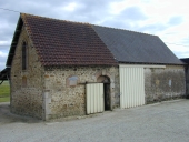 Étable à chevaux, les Rochers (Domalain)