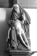 Groupe sculpté : Vierge de Pitié, dite Notre-Dame de Délivrance, église paroissiale Saint-Gorgon (Plovan)