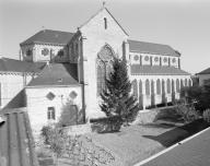 Eglise paroissiale du Sacré-Coeur, place de la Mairie (Pont-Scorff)