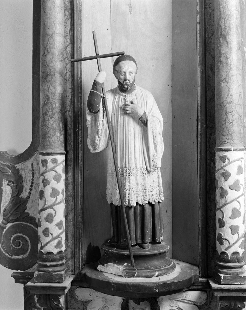 Statue (demi-nature) : saint François-Xavier (?), chapelle Saint-Gildas (Pont-Scorff)