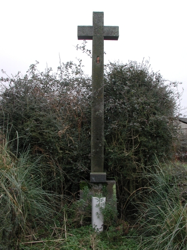 Croix de chemin, la Fachelière (Lourmais)