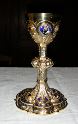 Calice et boîte de calice 1