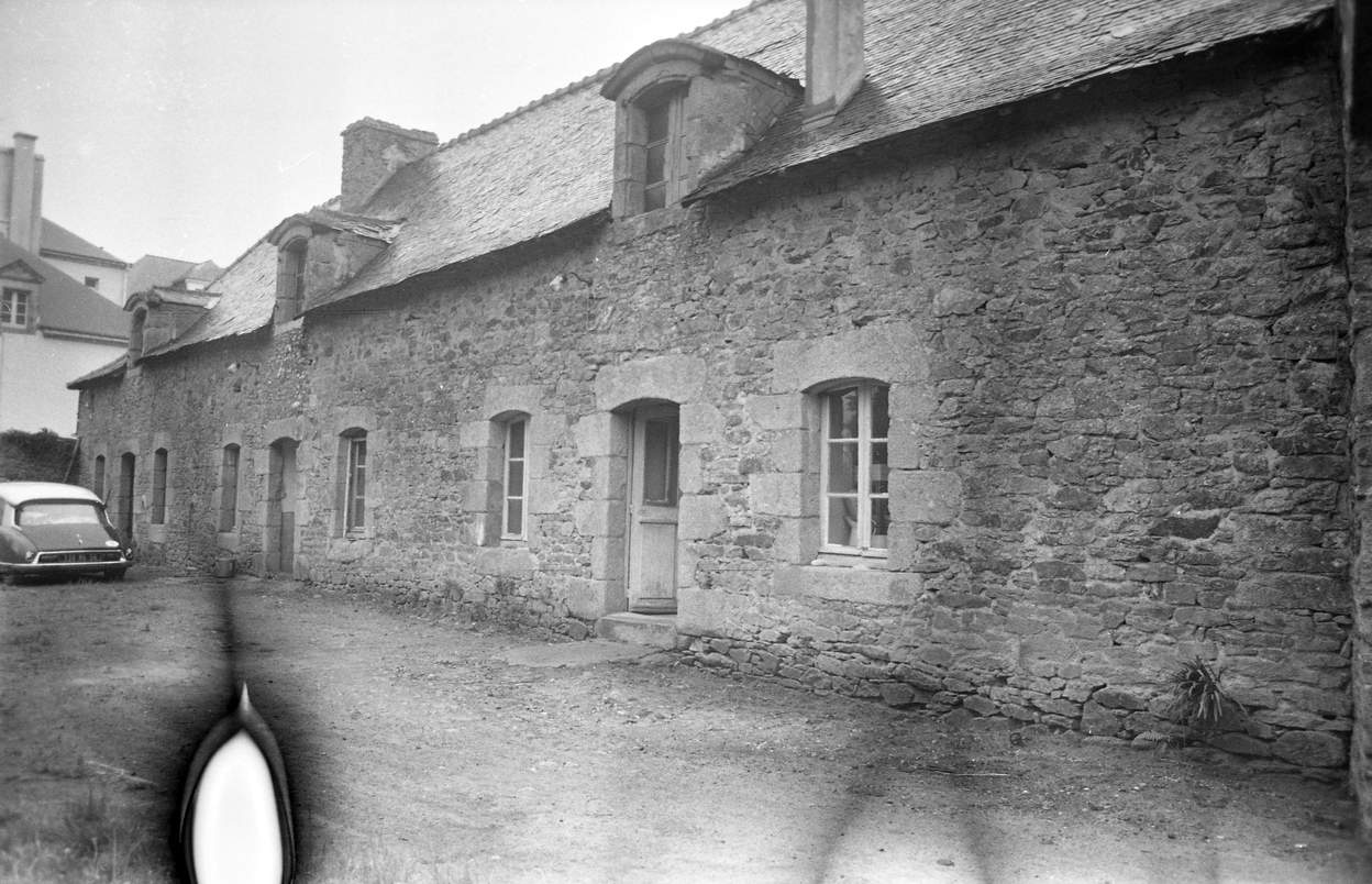 Château de Bouëtiez, puis maison de retraite (Hennebont)