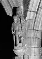 Groupe sculpté (statuette, d'applique) : saint Hervé et son disciple Guih'Aron (n° 1), chapelle Sainte-Marie-du-Menez-Hom (Plomodiern)