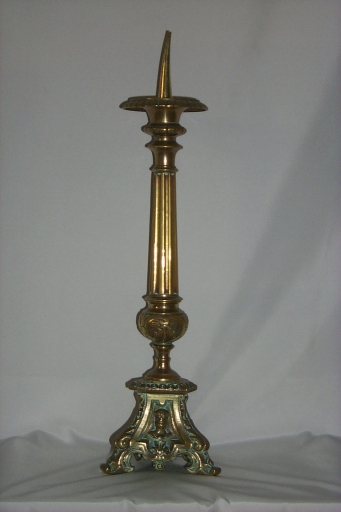 Chandeliers d'autel (2), la Chapelle des Domaines (Maure-de-Bretagne fusionnée en Val d'Anast en 2017)