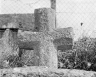 Croix monumentale, rue Bossuet (Saint-Avé)