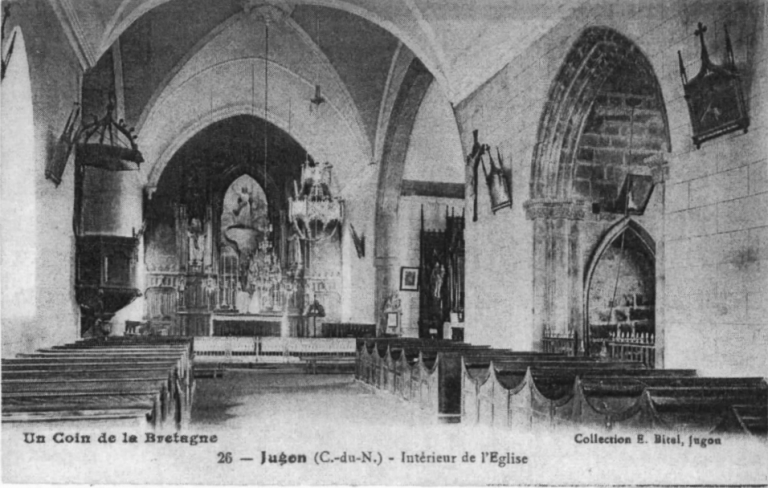 Eglise paroissiale, rue Saint-Etienne (Jugon-les-Lacs fusionnée en Jugon-les-Lacs - Commune nouvelle en 2016)
