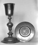 Calice, patène, église paroissiale Saint-Budoc ou Notre-Dame de la Clarté (Beuzec-Cap-Sizun)