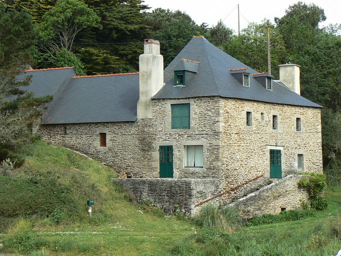 Presse à sardines de Porsac´h devenue maison, Porsac'h (Clohars-Carnoët)