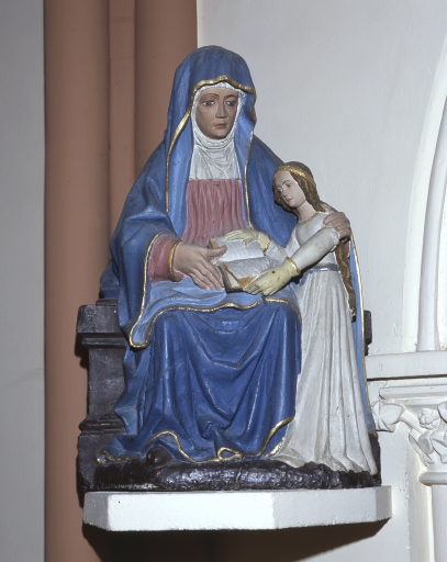 Groupe sculpté de l'Education de la Vierge