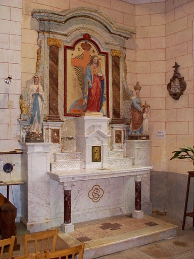 Ensemble de l'autel secondaire sud (degré, autel, tabernacle, 2 gradins, retable)