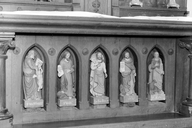 Statuette, église paroissiale Notre-Dame-de-Pitié (La Chapelle-Blanche)