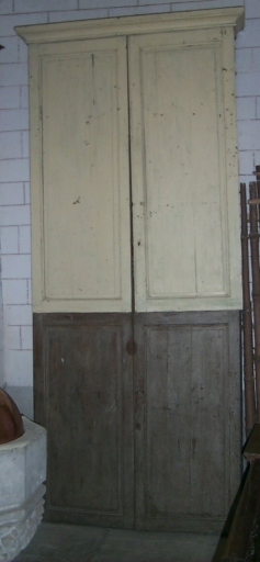 Armoire à bannières