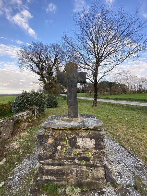 Croix monumentale, les Gorais (Pleucadeuc)