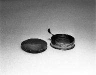 Boîte à lunule, église paroissiale Saint-Gentien (Pluherlin)