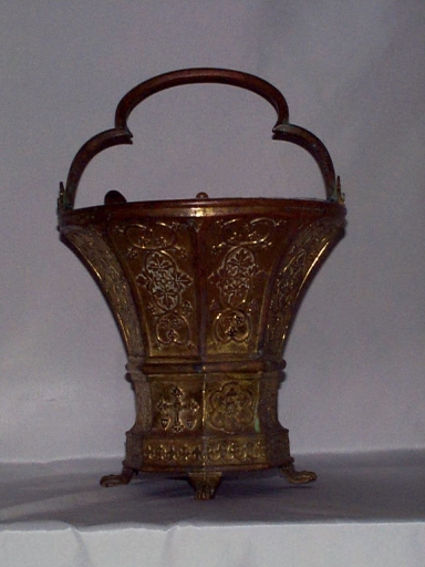 Seau à eau bénite 2