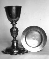 Calice, patène (1), église paroissiale Saint-Faron (Pouldreuzic)