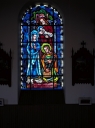 Verrière à personnages de la baie 7 : Présentation au temple