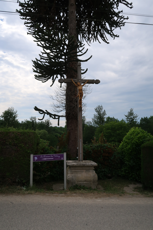 Les croix monumentales sur la commune de Saint-Thélo