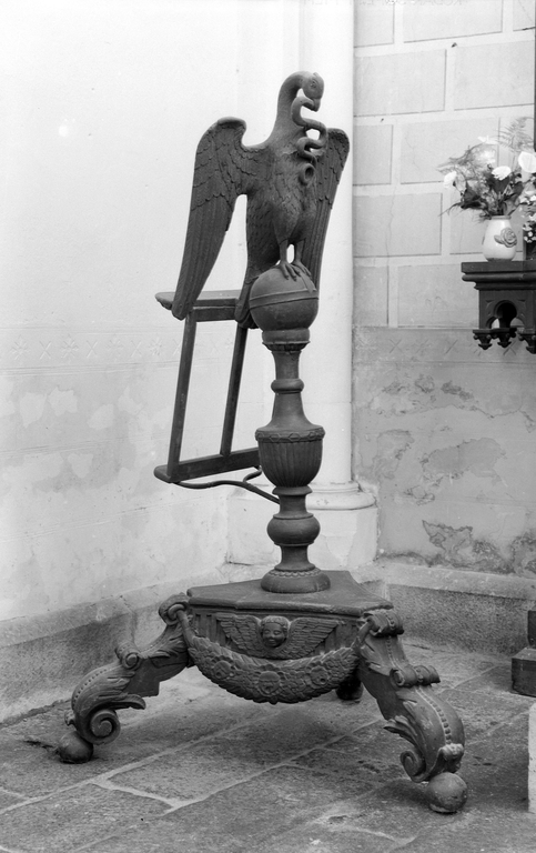 Lutrin, église paroissiale Saint-Laurent (Callac)