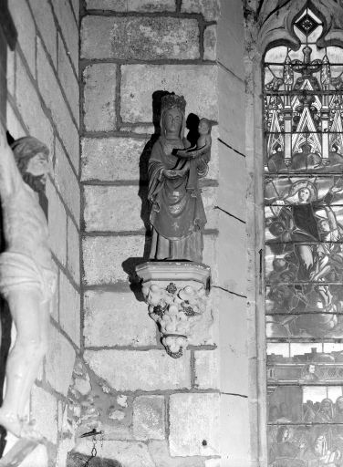 Statue 1 : Vierge à l'Enfant