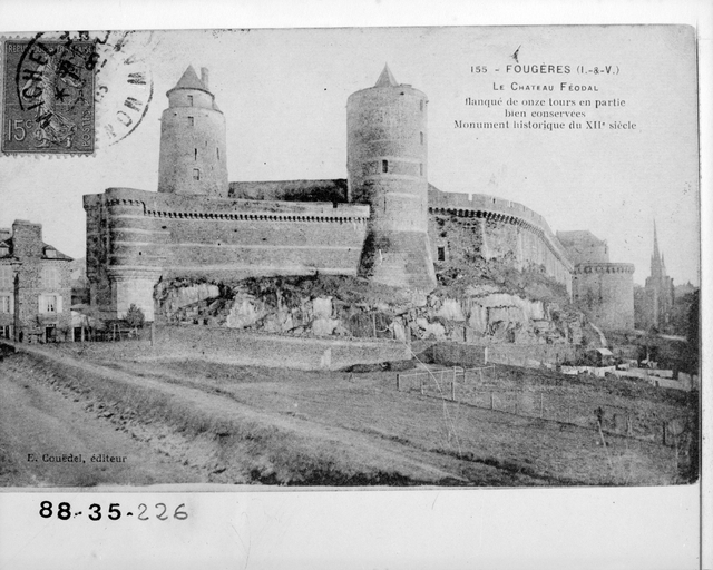 Château Fort, place Raoul-II (Fougères)