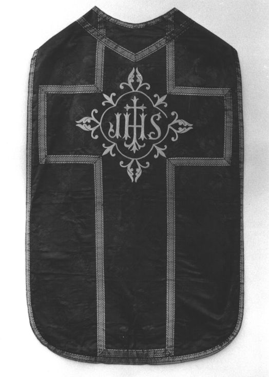 Chasuble, église Saint-Nicodème (Quily fusionnée en Val d'Oust en 2016)