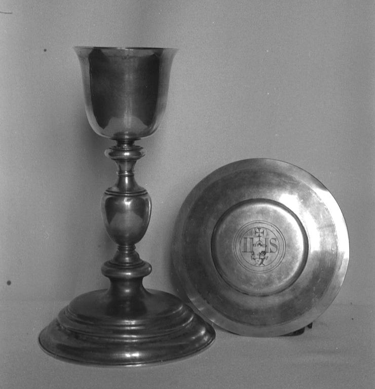 Calice 1, église paroissiale Saint-Rémy (Réminiac)