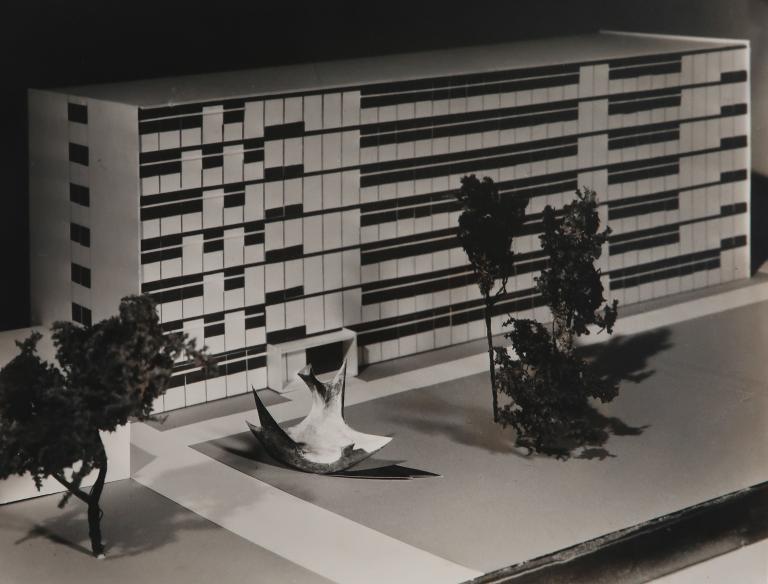 Lycée Auguste Pavie, 13 rue Anatole Le Braz (Guingamp)