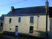 Maison, 6 place de l'Eglise (Brielles)