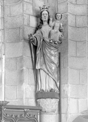 Statue (grandeur nature) : Vierge à l'Enfant (1), chapelle Sainte-Barbe (Le Faouët)