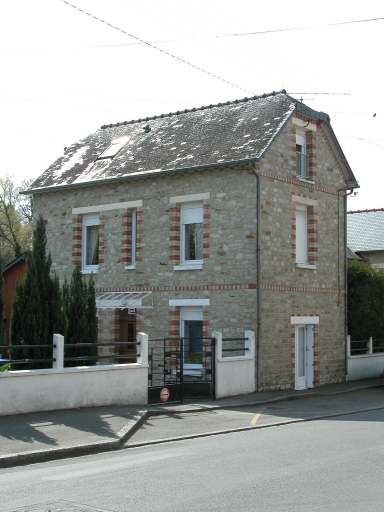 Maison, 6 avenue Pinault (Pacé)
