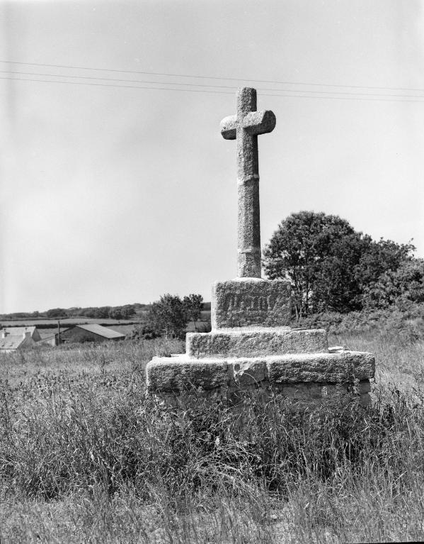 Croix de chemin, Tréméal (Plouvorn)