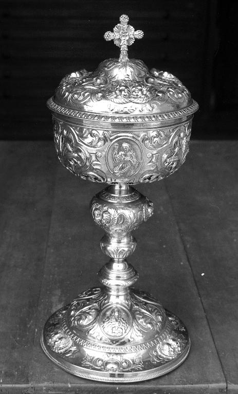 Ciboire (1), église paroissiale Saint-Collodan, Saint-Guénolé (île de Sein)
