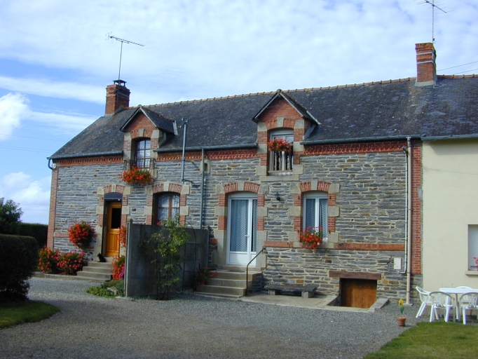 Ferme 1, la Barre des Féages (Lieuron)