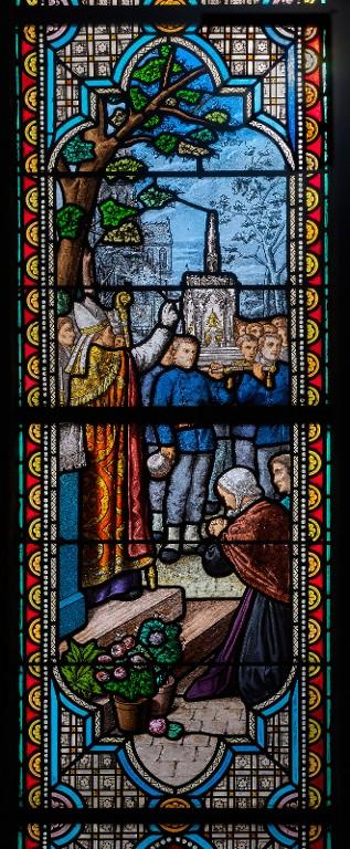 Cycle de verrières, baies 9 à 23 : histoire de Notre-Dame de Délivrance et de la relique de la ceinture de la Vierge ; épisodes de la vie de la Vierge et de l'Enfance du Christ ; cultes et thèmes mariaux, basilique Notre-Dame-de-Délivrance (Quintin)