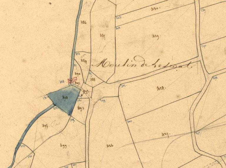 Les moulins sur la commune de Plounévez-Lochrist