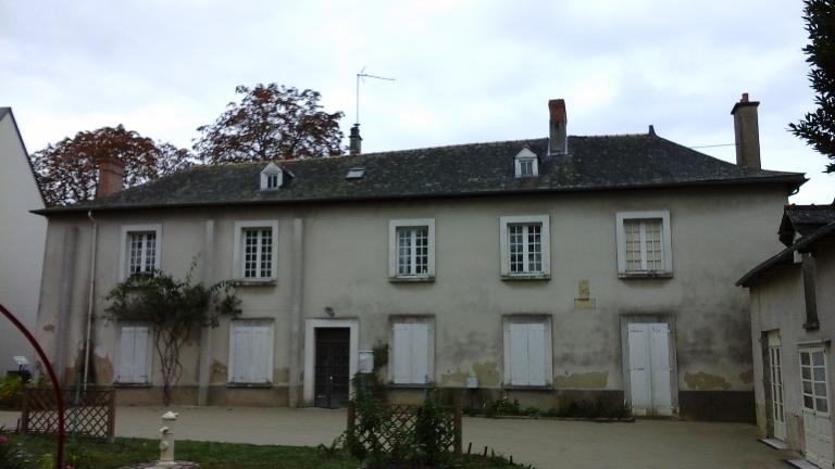 Presbytère, rue de la Poste (L'Hermitage)