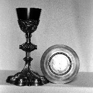 Calice, patène (3), église paroissiale Saint-Pierre (Laillé)